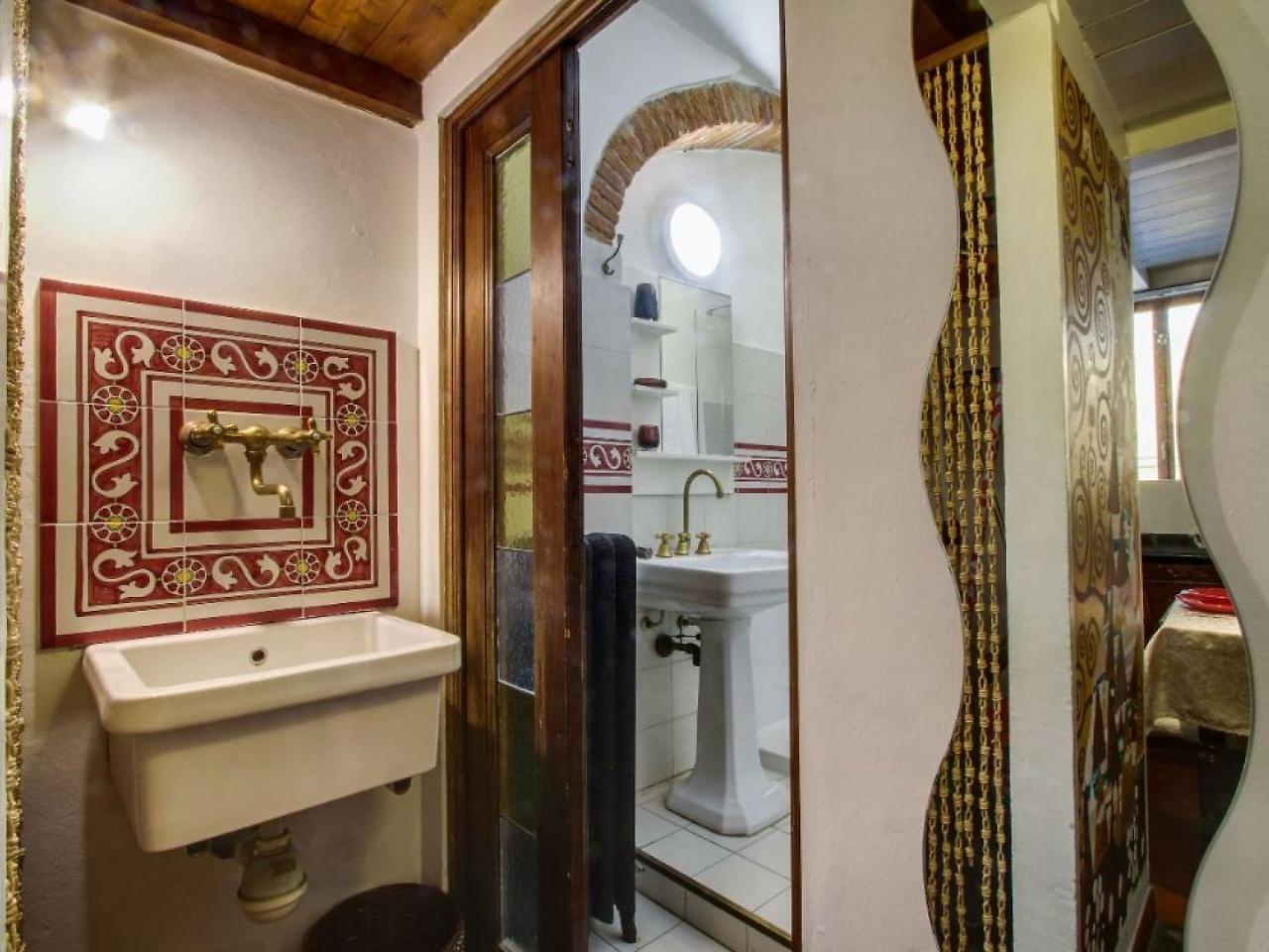 Two Bedrooms Near The Duomo Appartamento *